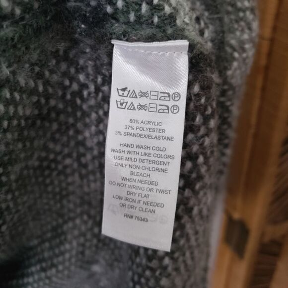 Max Studio Green Knit Turtleneck Sweater L - Picture 4 of 5